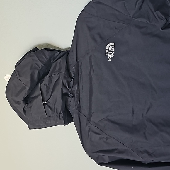 The North Face black zip up hooded jacket medium - Picture 6 of 8
